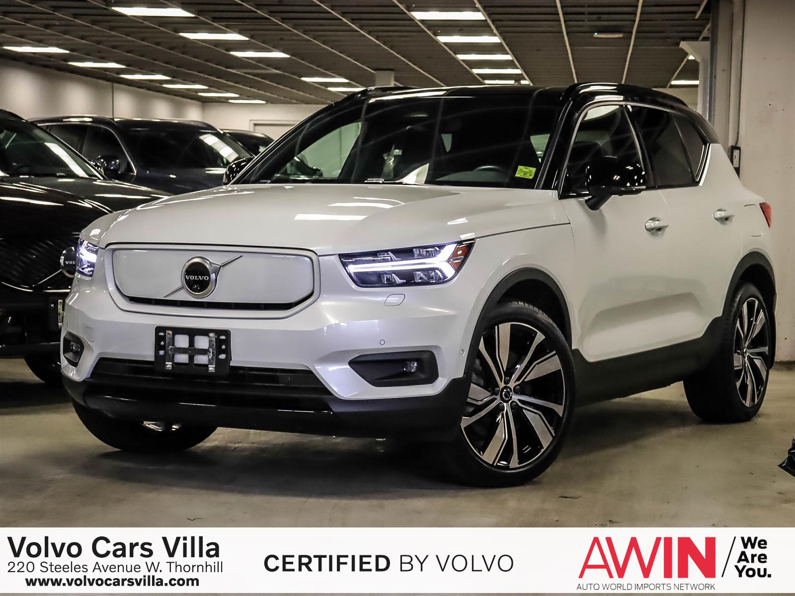 Crystal White 2022 Volvo XC40 Recharge Twin Plus eAWD SUV / Crossover All-Wheel Drive Automatic