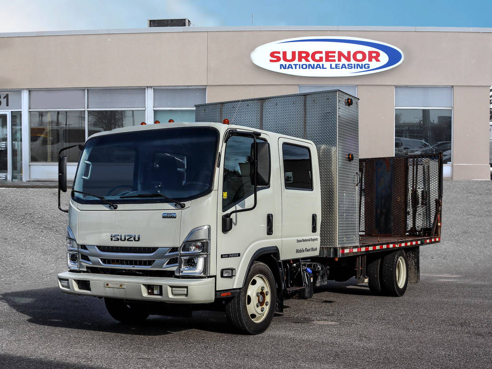 2024 Isuzu NRR