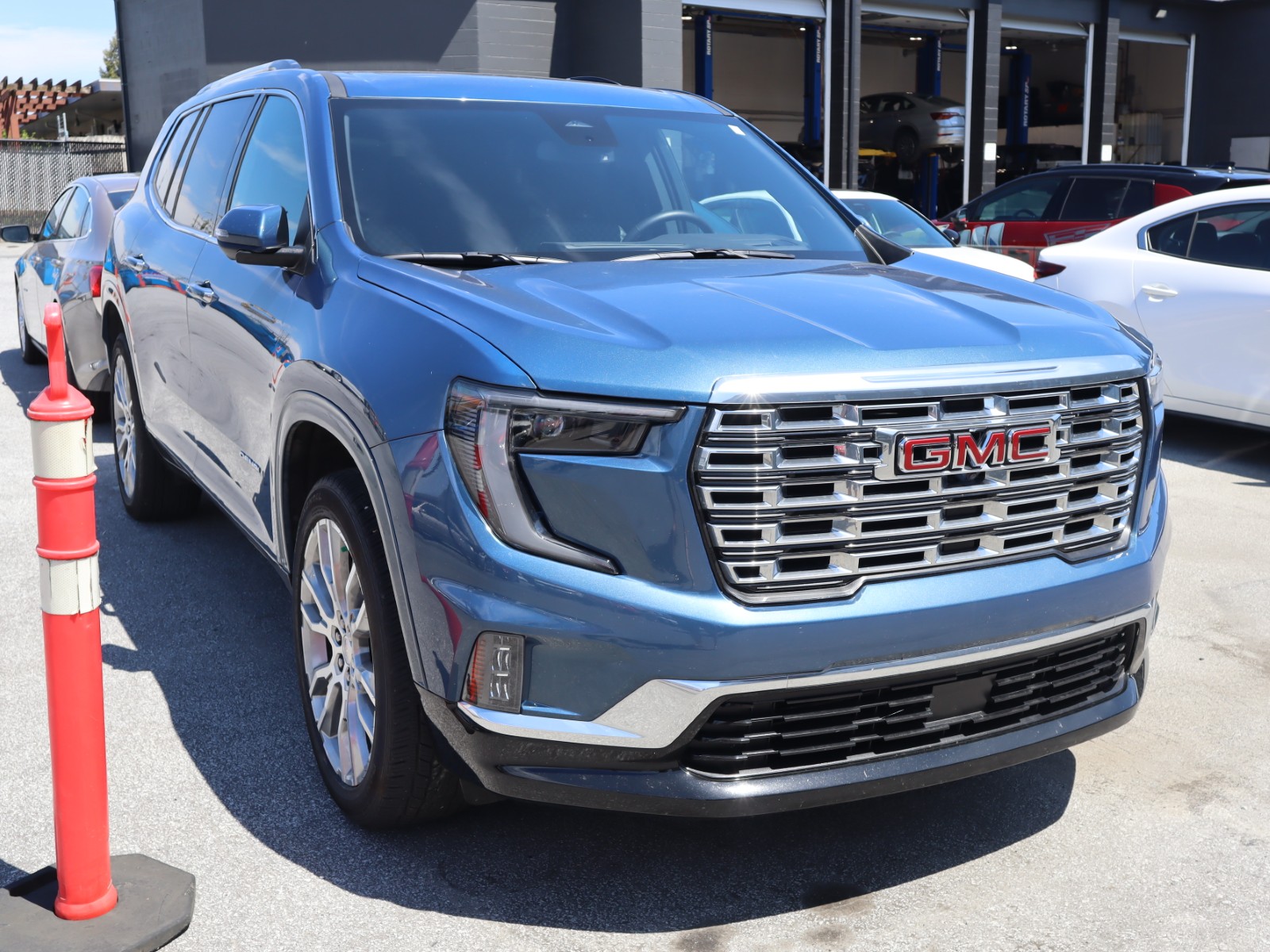 GMC Acadia