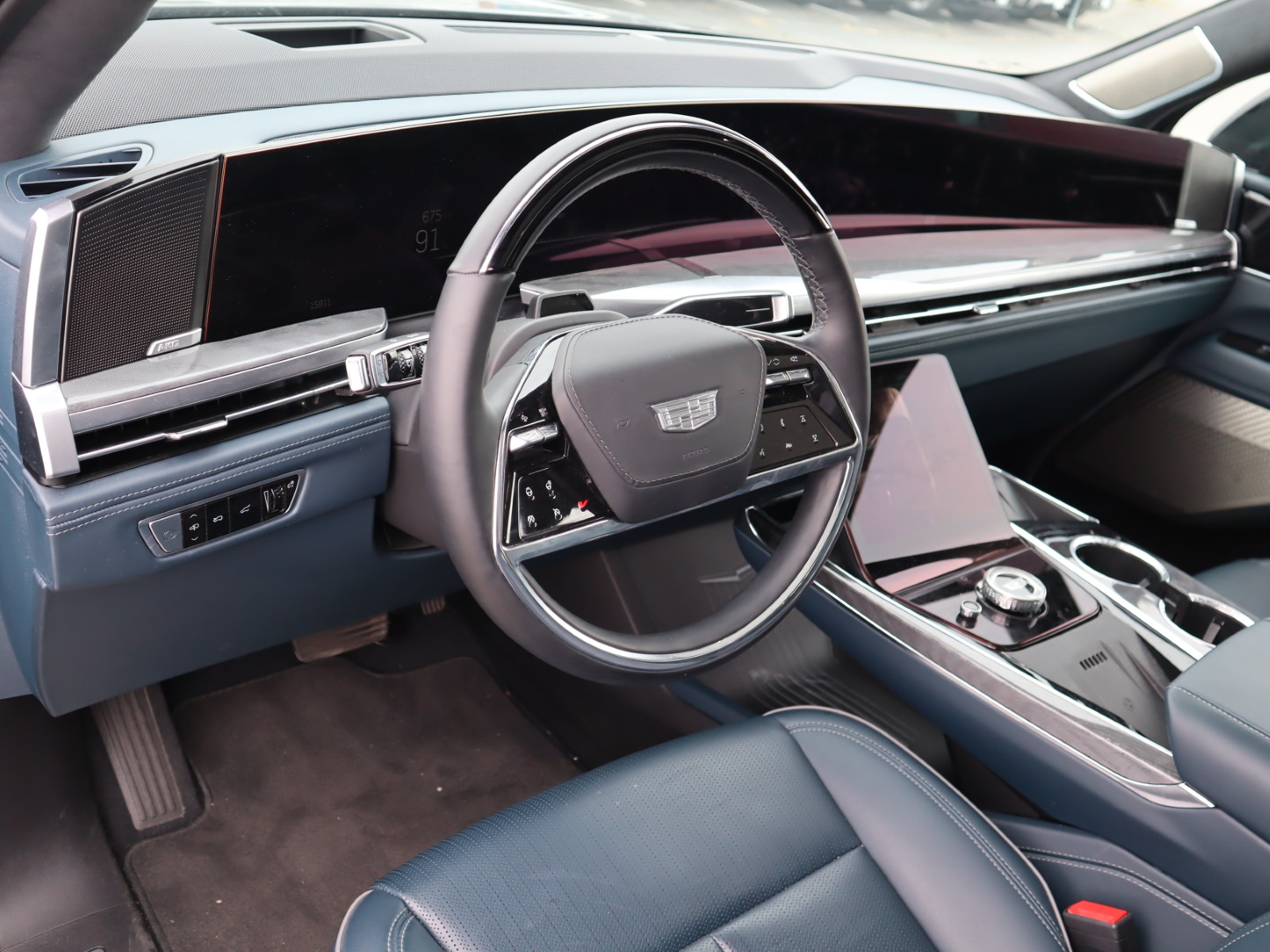 Cadillac Escalade iQ