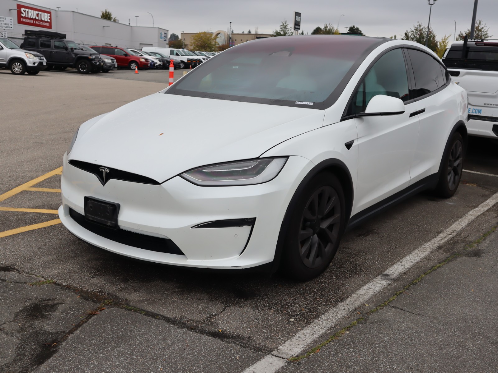 2023 Tesla Model X STANDARD RANGE - Main View