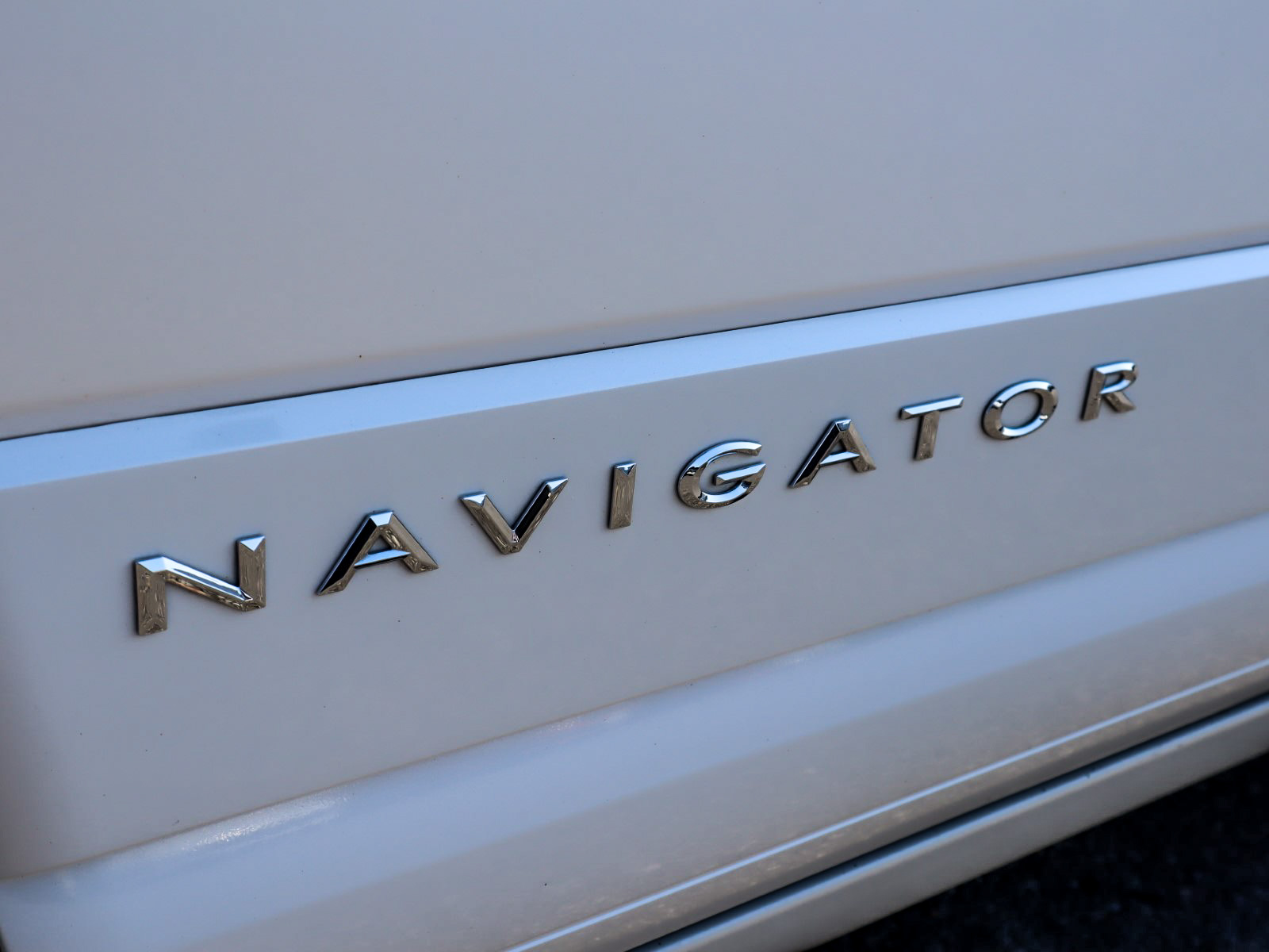2017 Lincoln NAVIGATOR SELECT