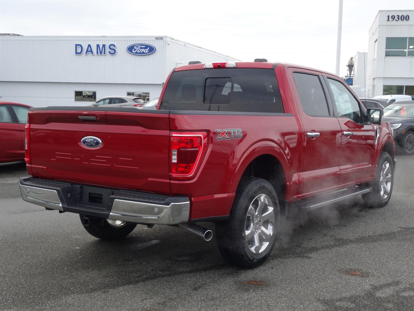 2021 Ford F-150 XLT Rapid Red, 5.0L V8 with Auto Start-Stop Technology ...