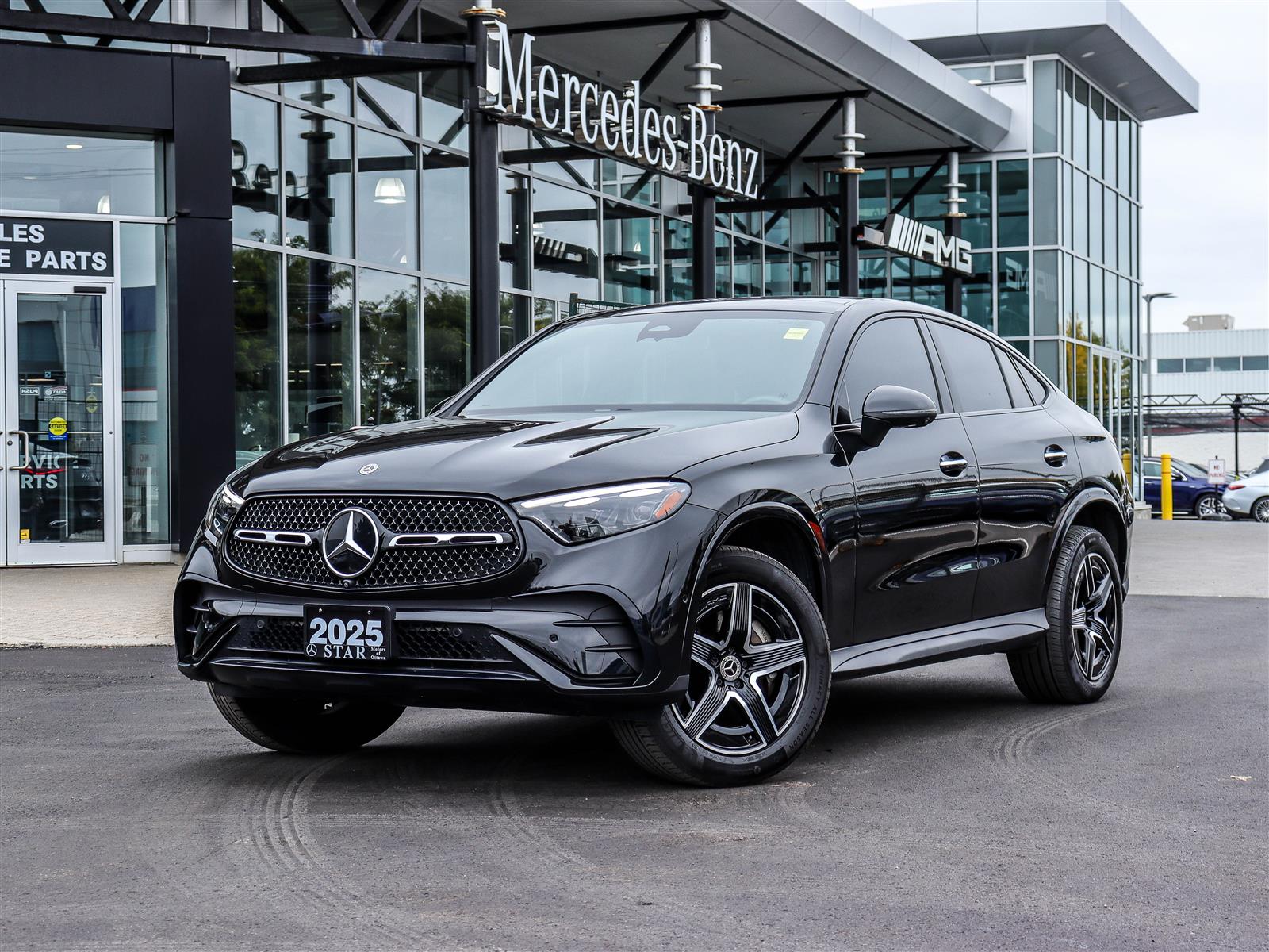 2025 Mercedes-Benz GLC