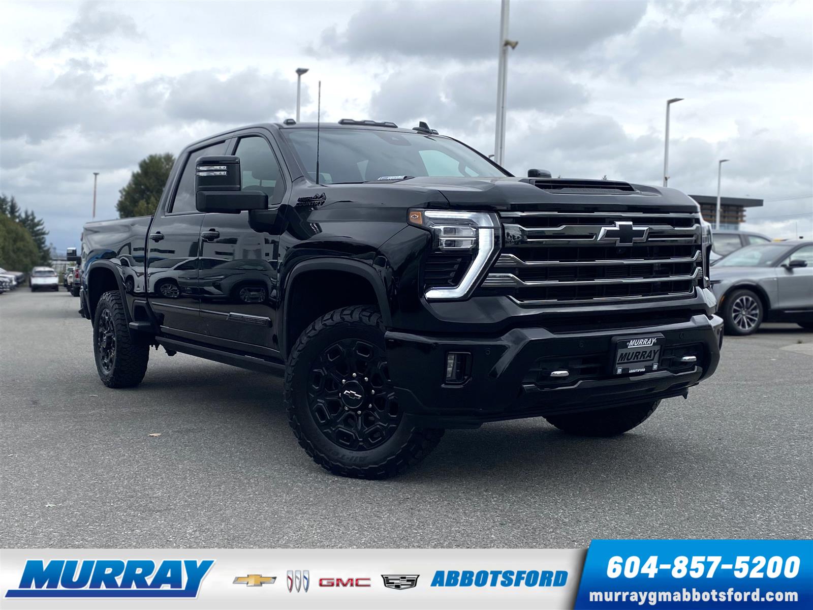 2024 Chevrolet Silverado 3500HD High Country Crew Cab Standard Box 4WD DURAMAX 6.6L V8 Turbo Diesel - Main View