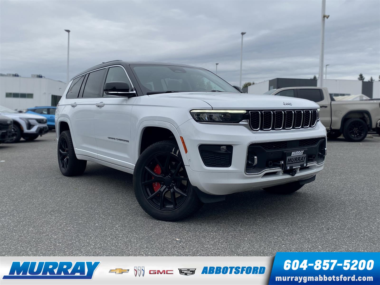 2022 Jeep Grand Cherokee L Overland 4WD - FLAT TOW SET UP | 6 Passenger - Main View