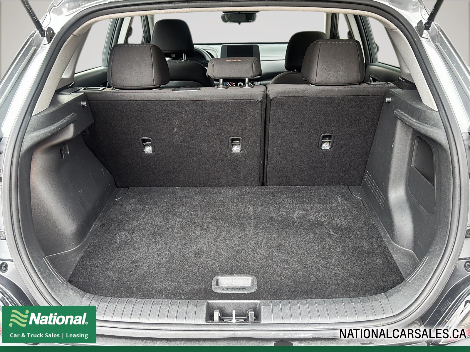 2022 Hyundai KONA ESSENTIAL AWD - Thumbnail 6