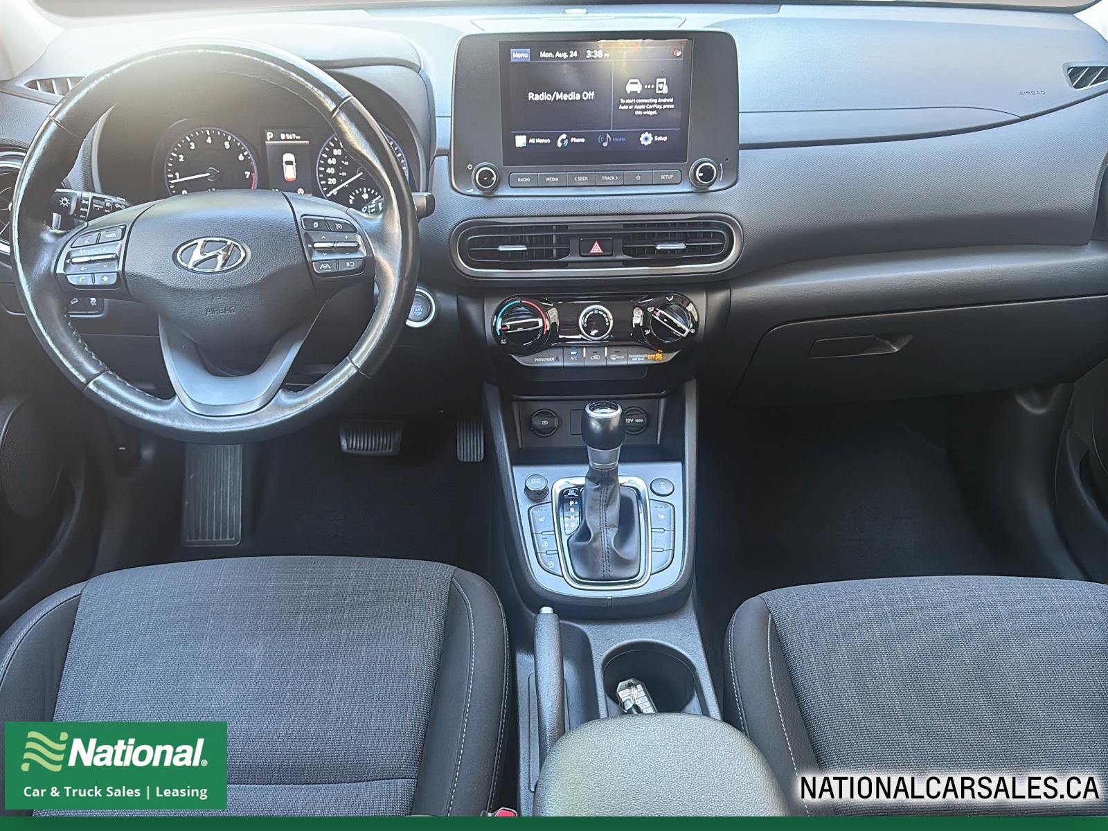 2022 Hyundai KONA PREFERRED AWD - Thumbnail 10