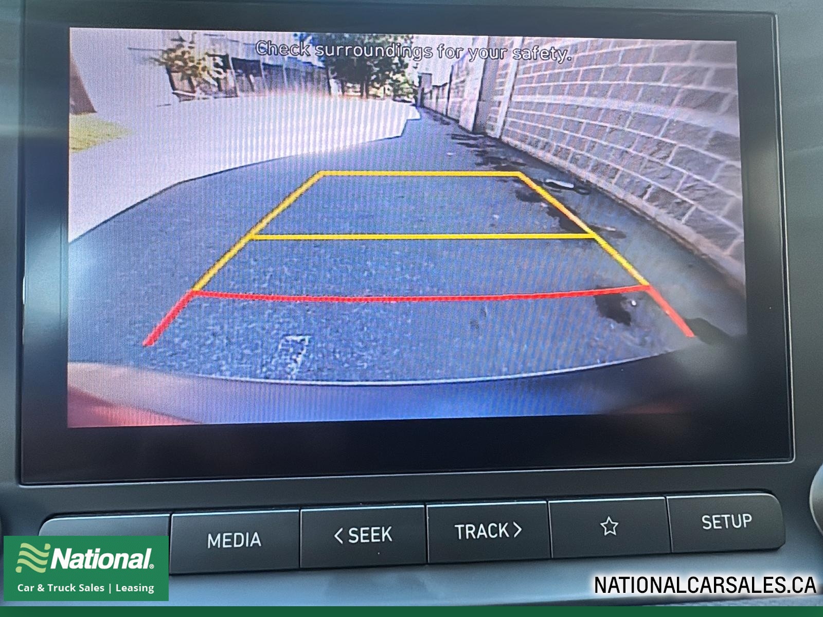 2022 Hyundai KONA PREFERRED AWD - Thumbnail 17
