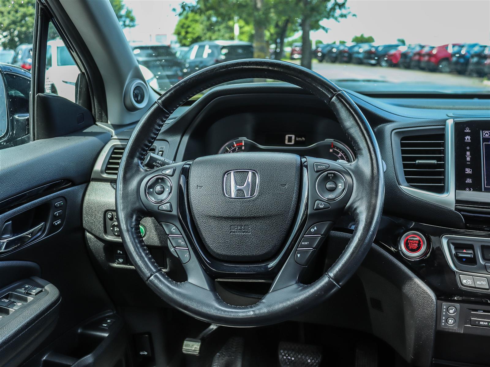 2018 Honda Pilot Touring - Thumbnail 10