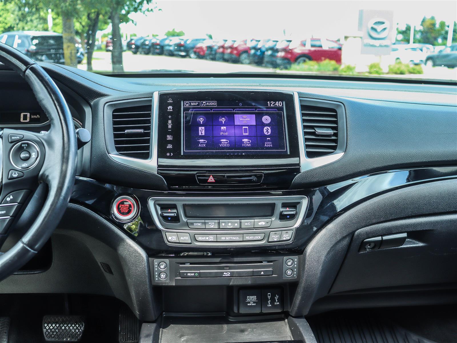 2018 Honda Pilot Touring - Thumbnail 11