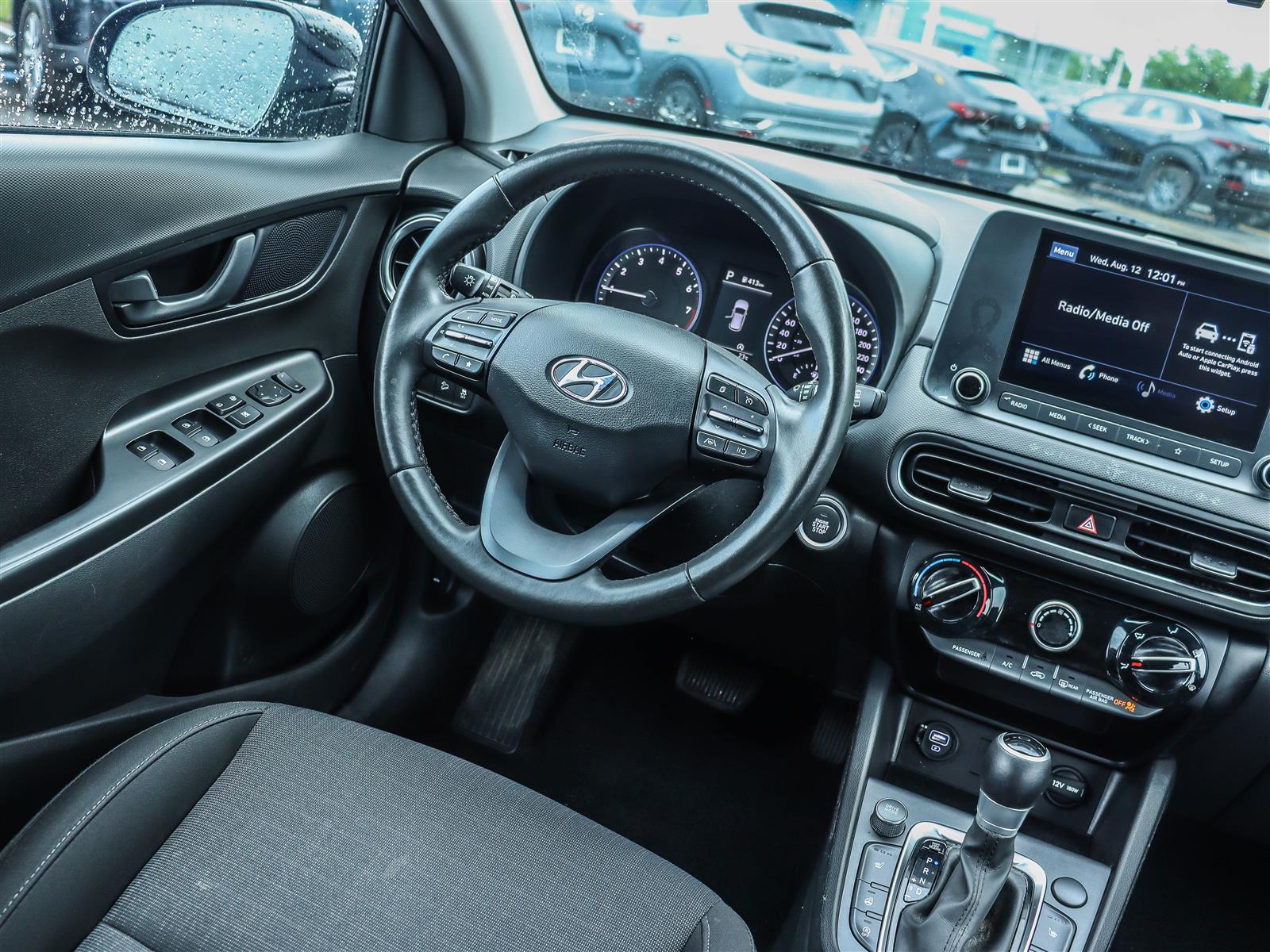 2022 Hyundai KONA Preferred - Thumbnail 11