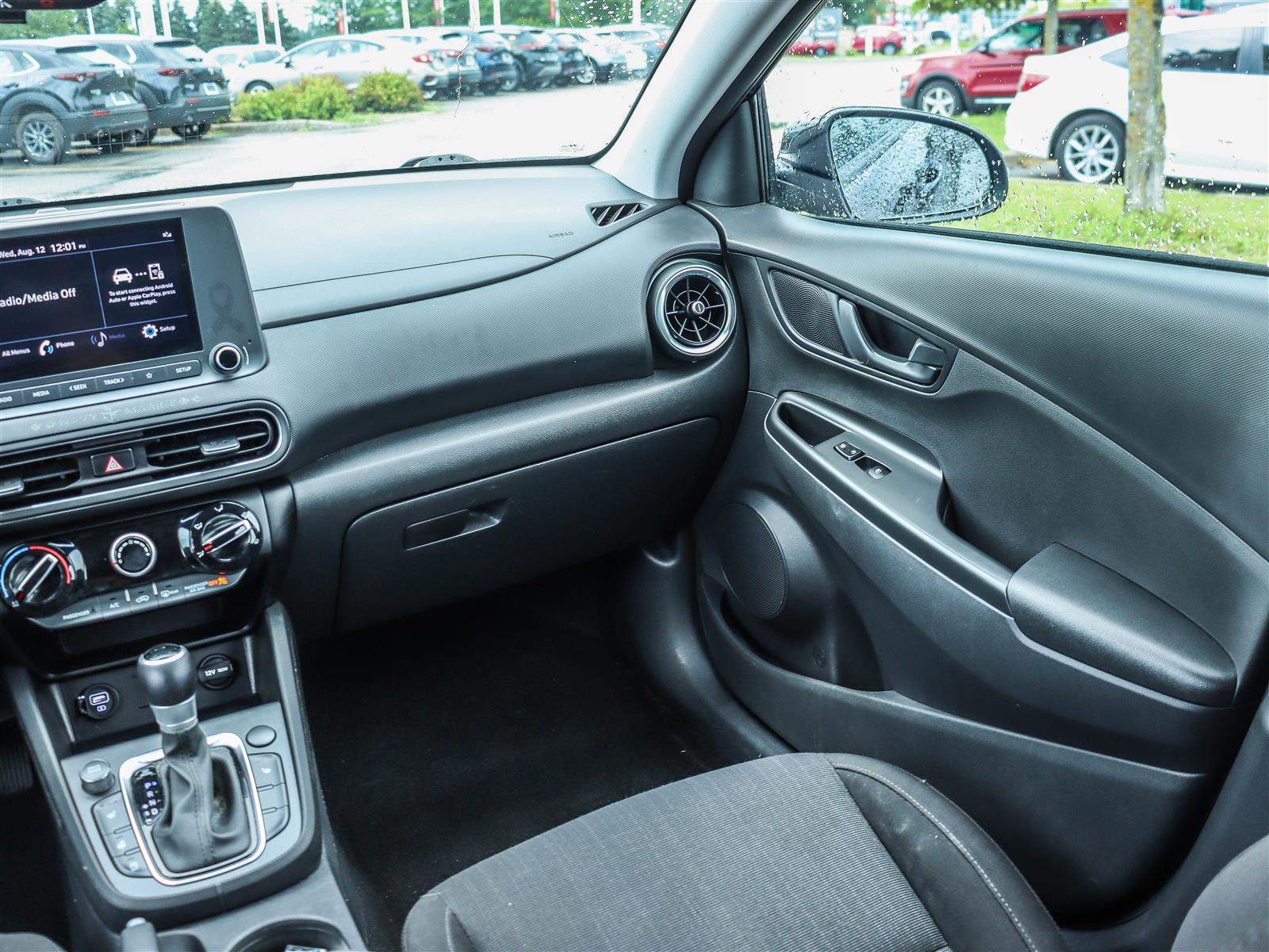 2022 Hyundai KONA Preferred - Thumbnail 13