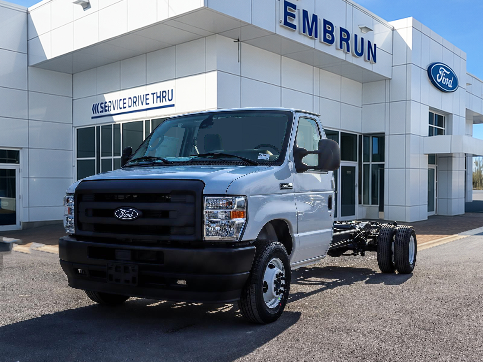 2027 Ford E450 STANDARD - Main View