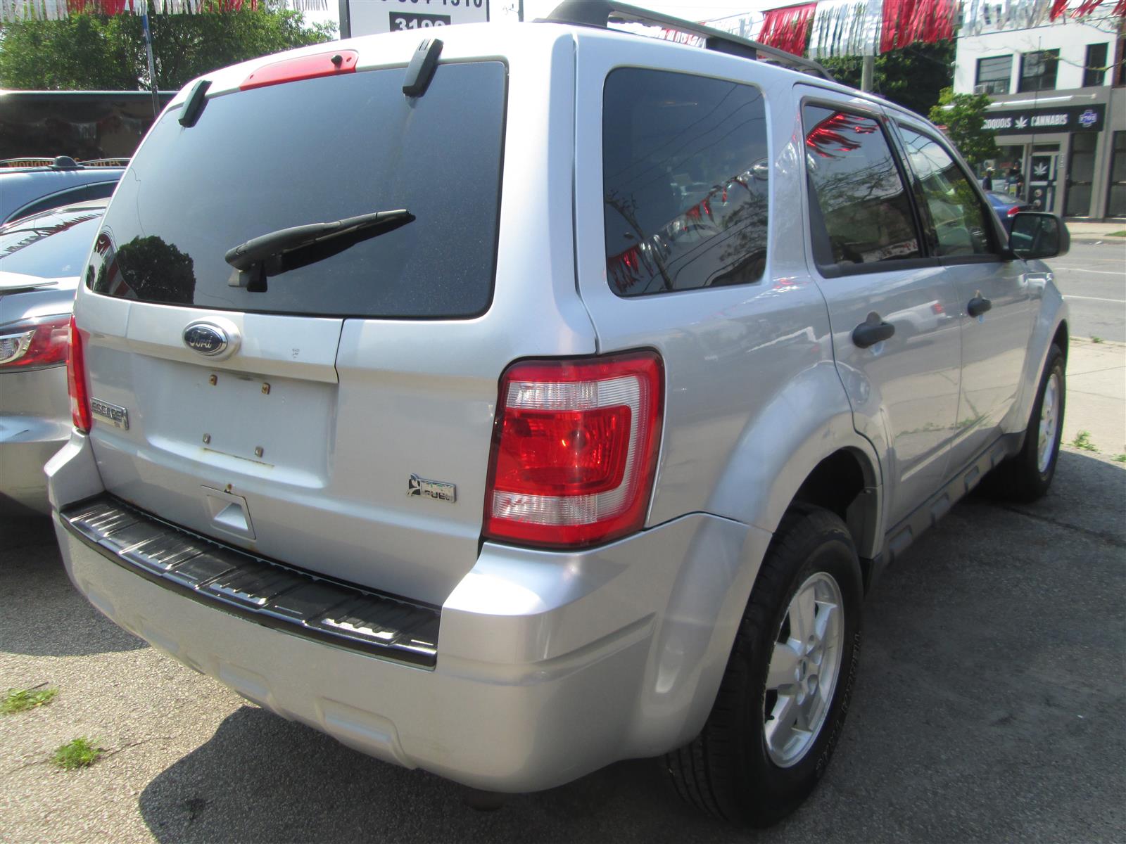 Preowned Ford Escape, 4 doors, Silver, Scarborough