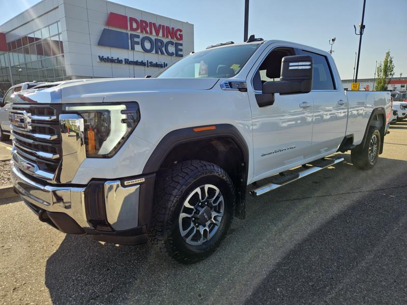 White 2024 GMC Sierra 3500HD Pickup Truck Four-Wheel Drive Automatic