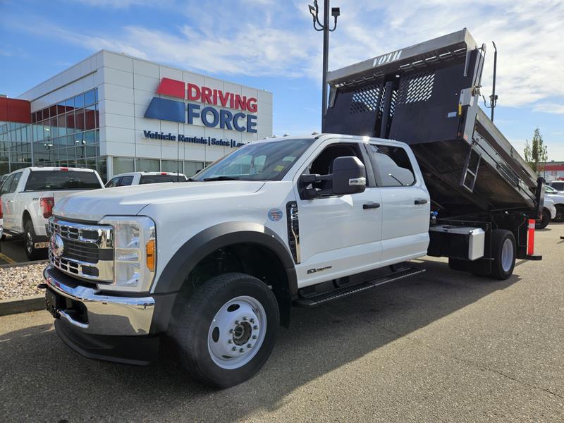 White 2023 Ford F-550 Super Duty Chassis Pickup Truck Automatic