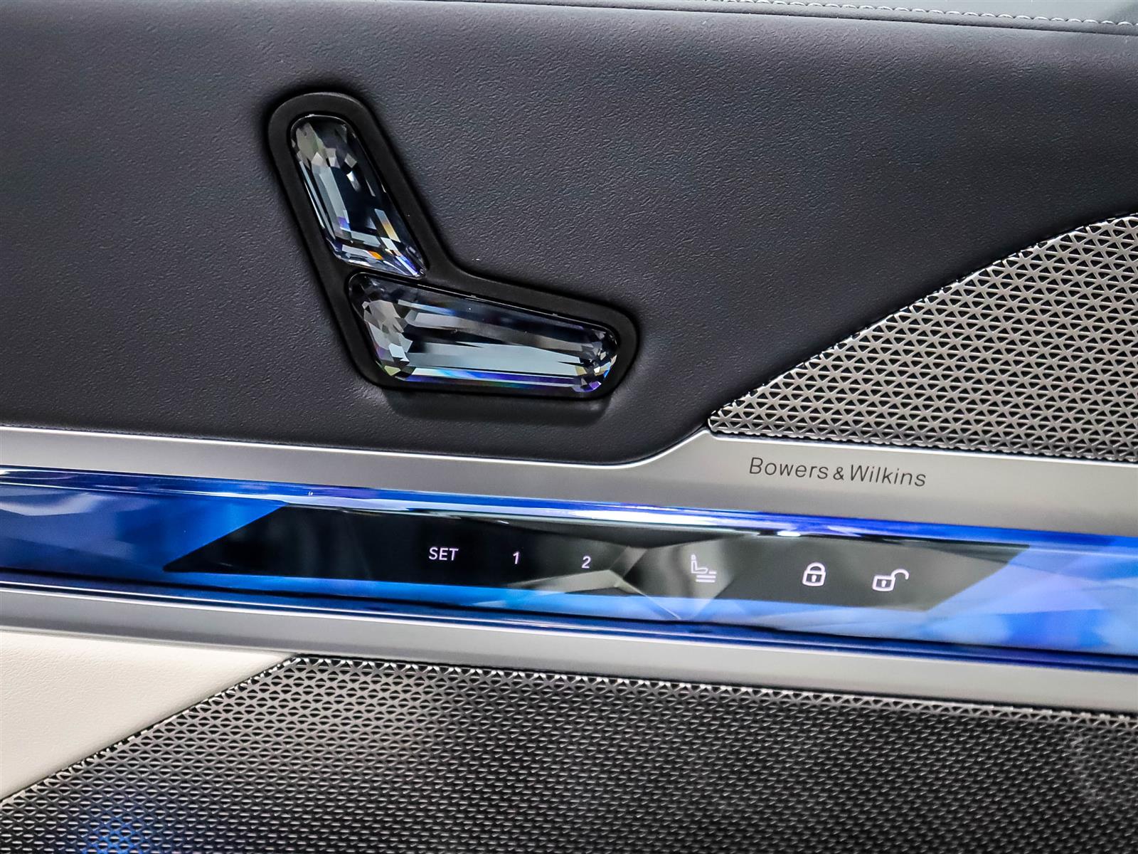 2023 BMW i7 xDrive60 Sedan - Thumbnail 27