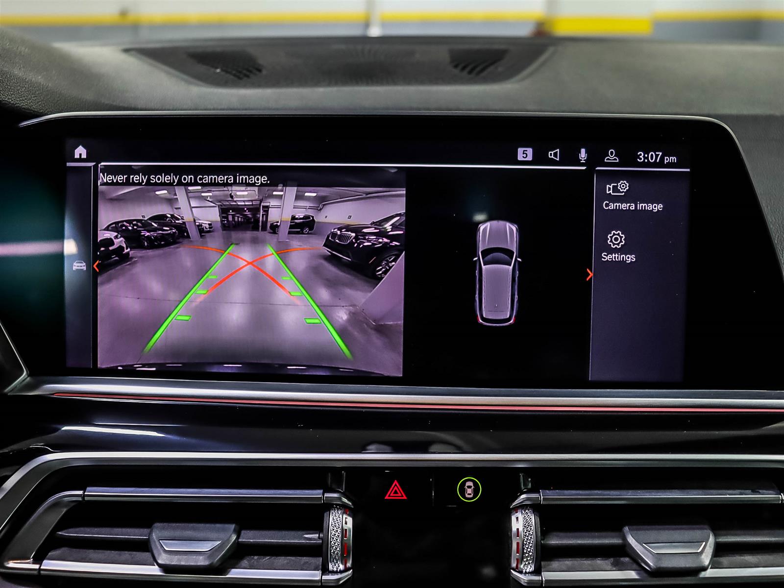 2019 BMW X5 - Thumbnail 29