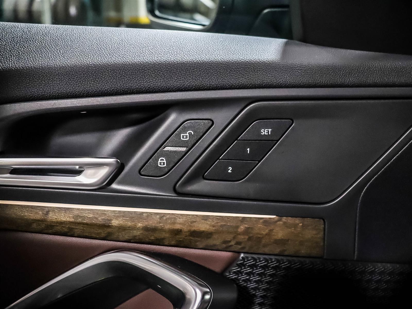2025 BMW X1 xDrive28i - Thumbnail 23
