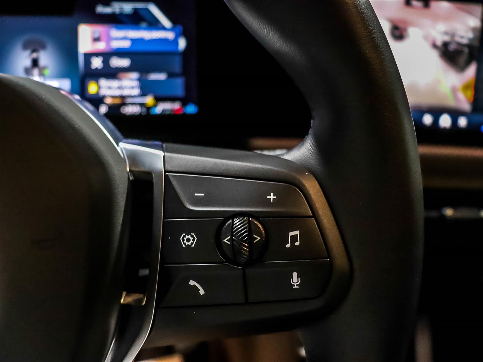 2025 BMW X1 xDrive28i - Thumbnail 29