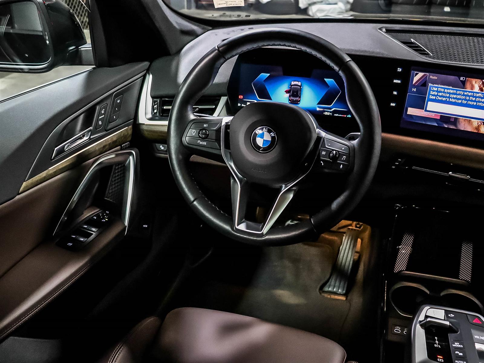 2025 BMW X1 xDrive28i - Thumbnail 9