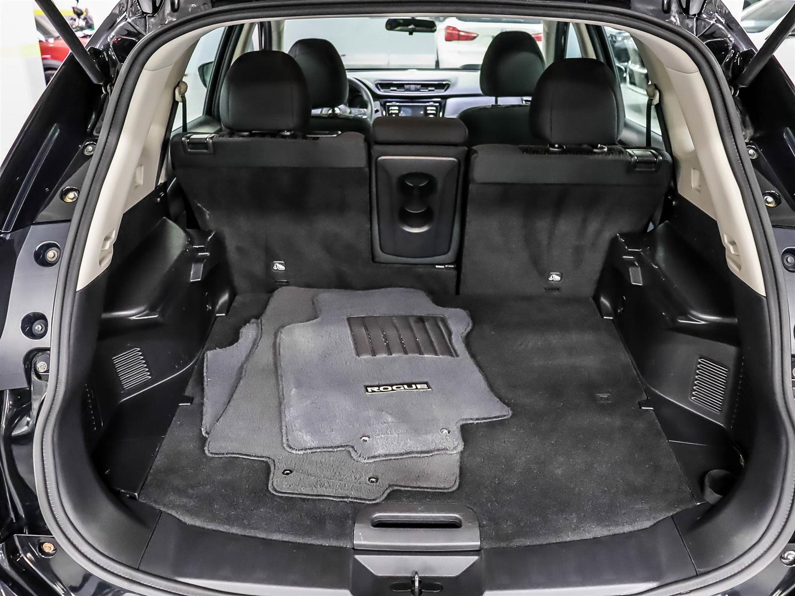 2017 Nissan Rogue S FWD CVT - Thumbnail 18