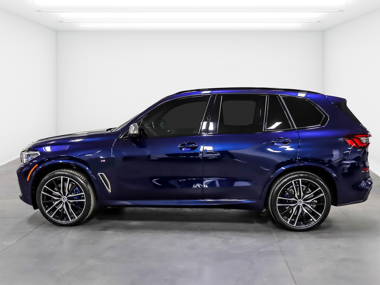 2023 BMW X5 M50i - Thumbnail 5