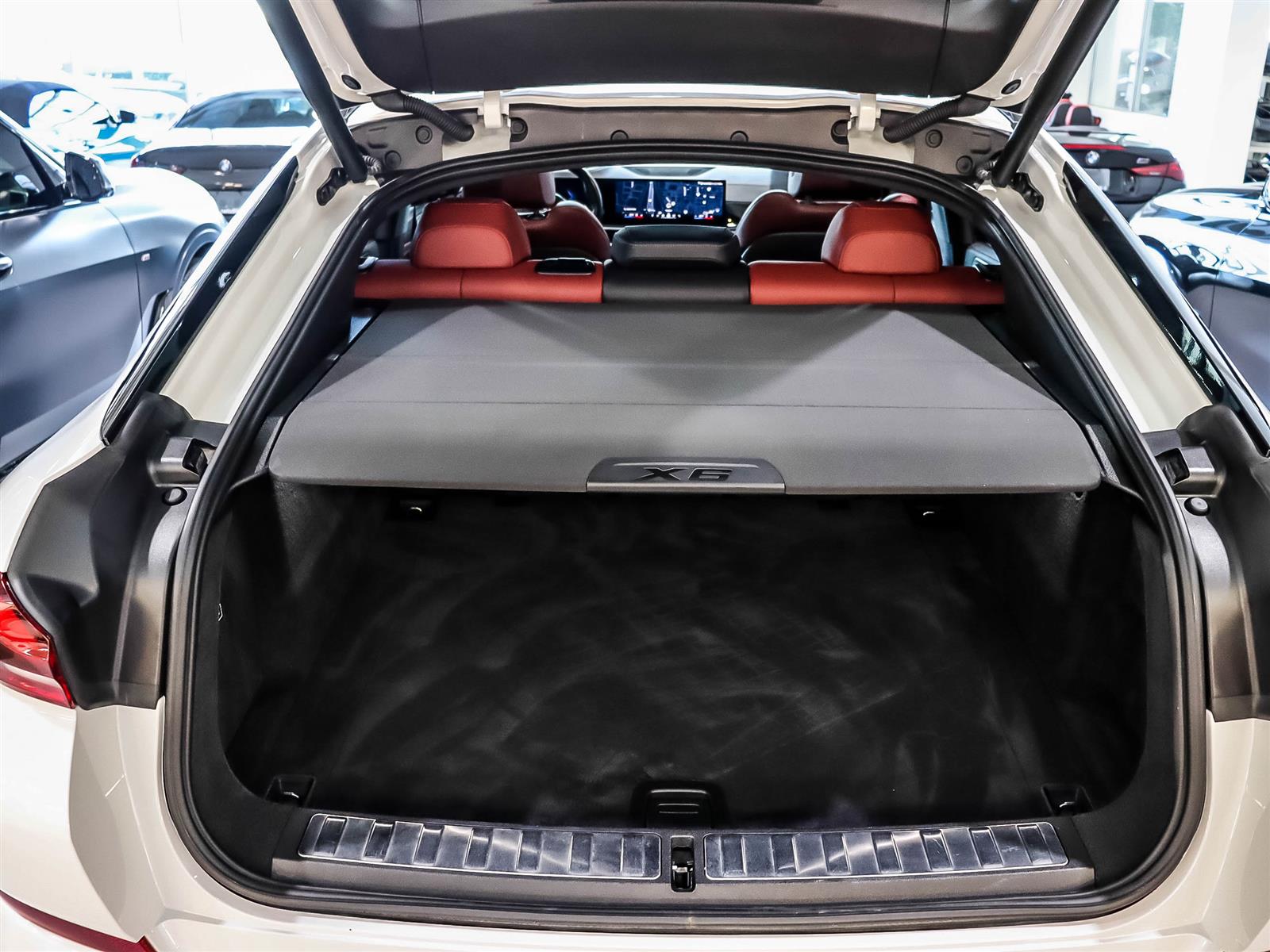 2024 BMW X6 xDrive40i - Thumbnail 17
