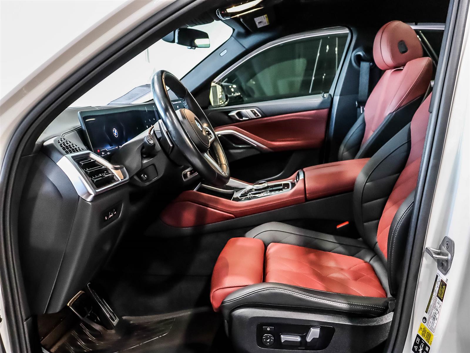 2024 BMW X6 xDrive40i - Thumbnail 7