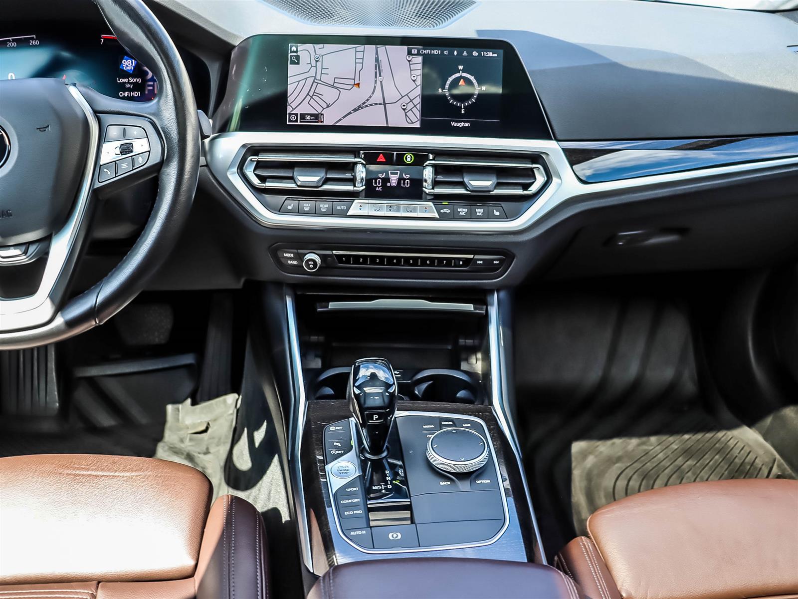 2019 BMW 330i xDrive Sedan - Thumbnail 10