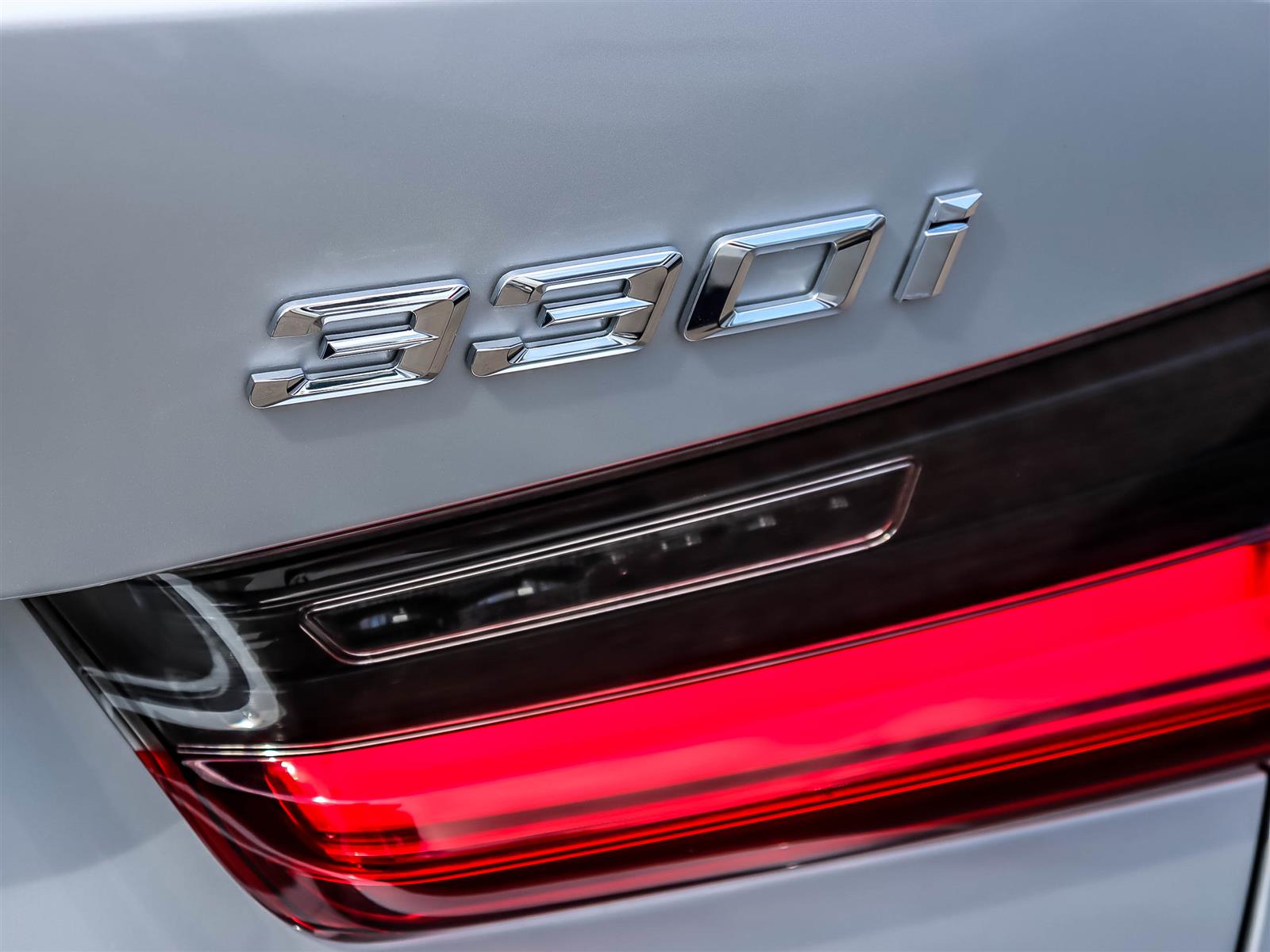 2019 BMW 330i xDrive Sedan - Thumbnail 20