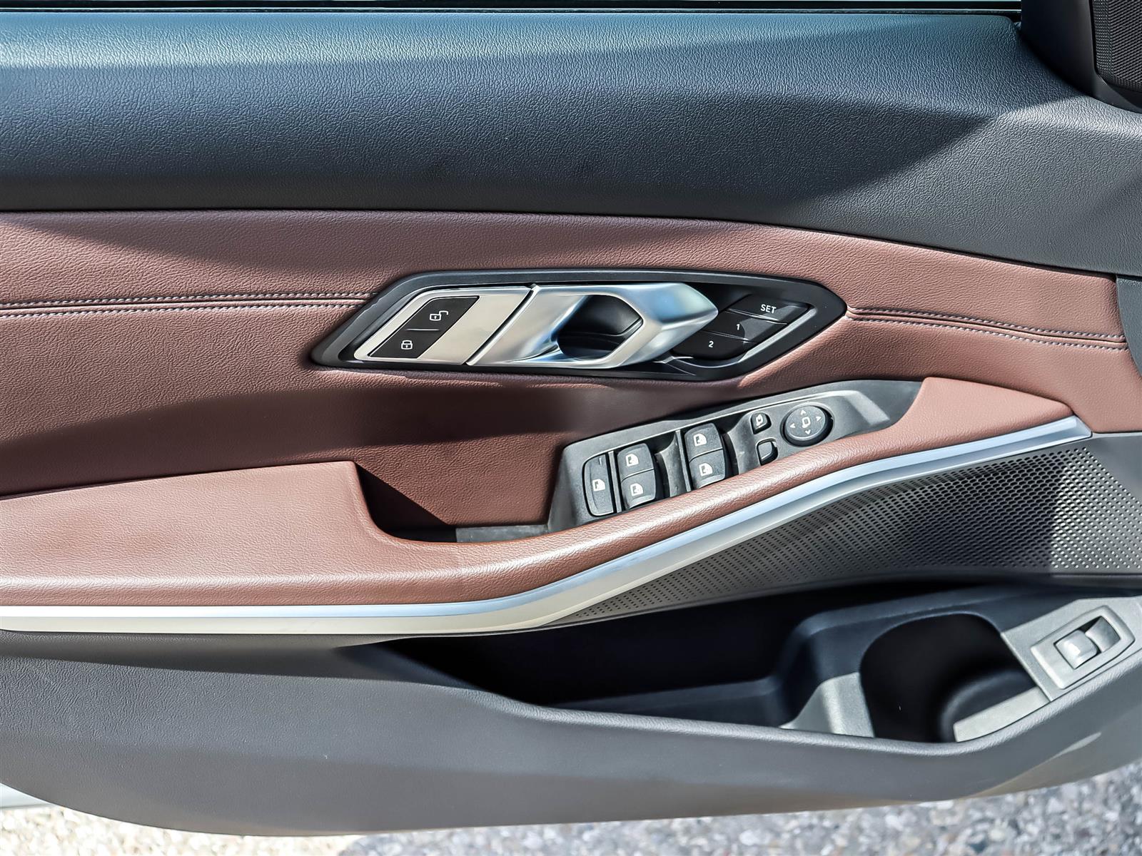 2019 BMW 330i xDrive Sedan - Thumbnail 5