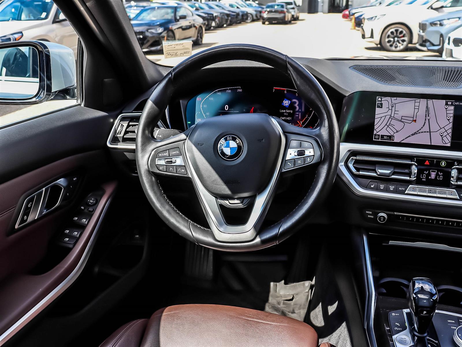 2019 BMW 330i xDrive Sedan - Thumbnail 9