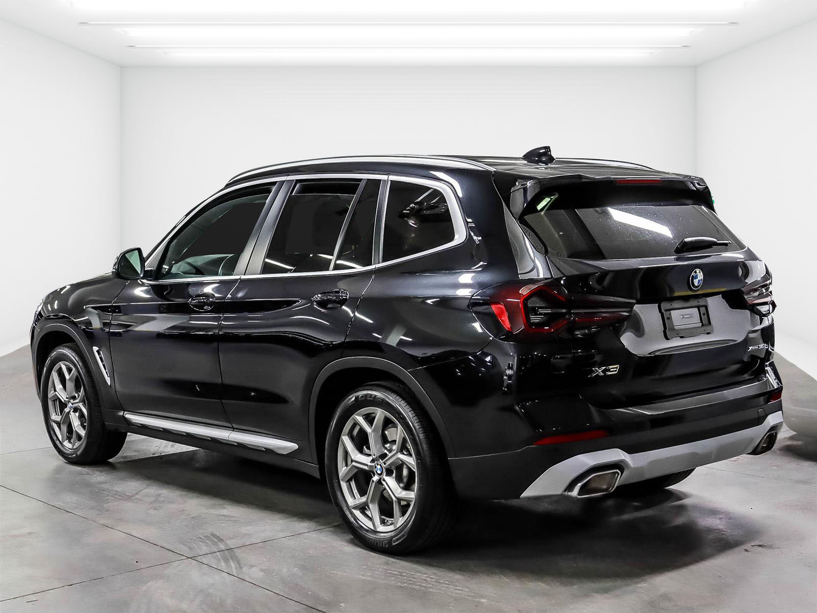 2024 BMW X3 xDrive30i - Thumbnail 3