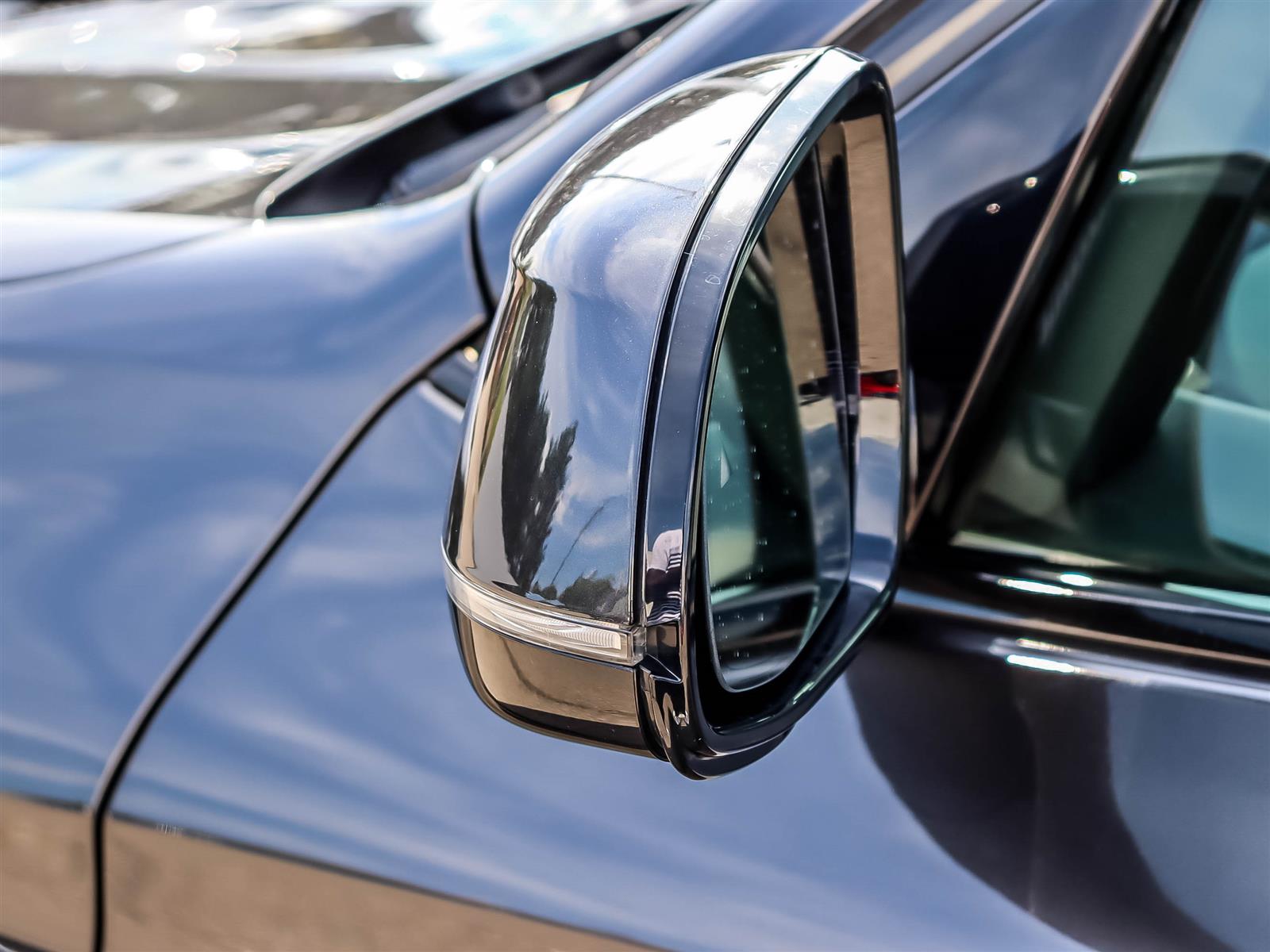 2023 BMW X3 xDrive30i - Thumbnail 24