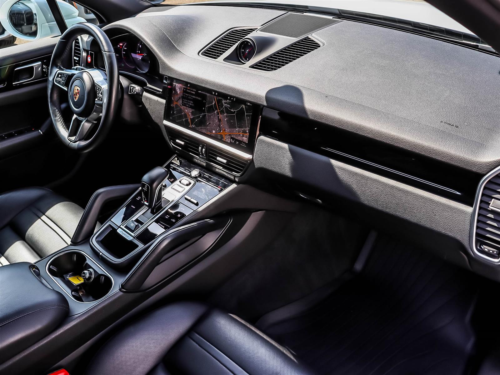 2019 Porsche Cayenne - Thumbnail 14
