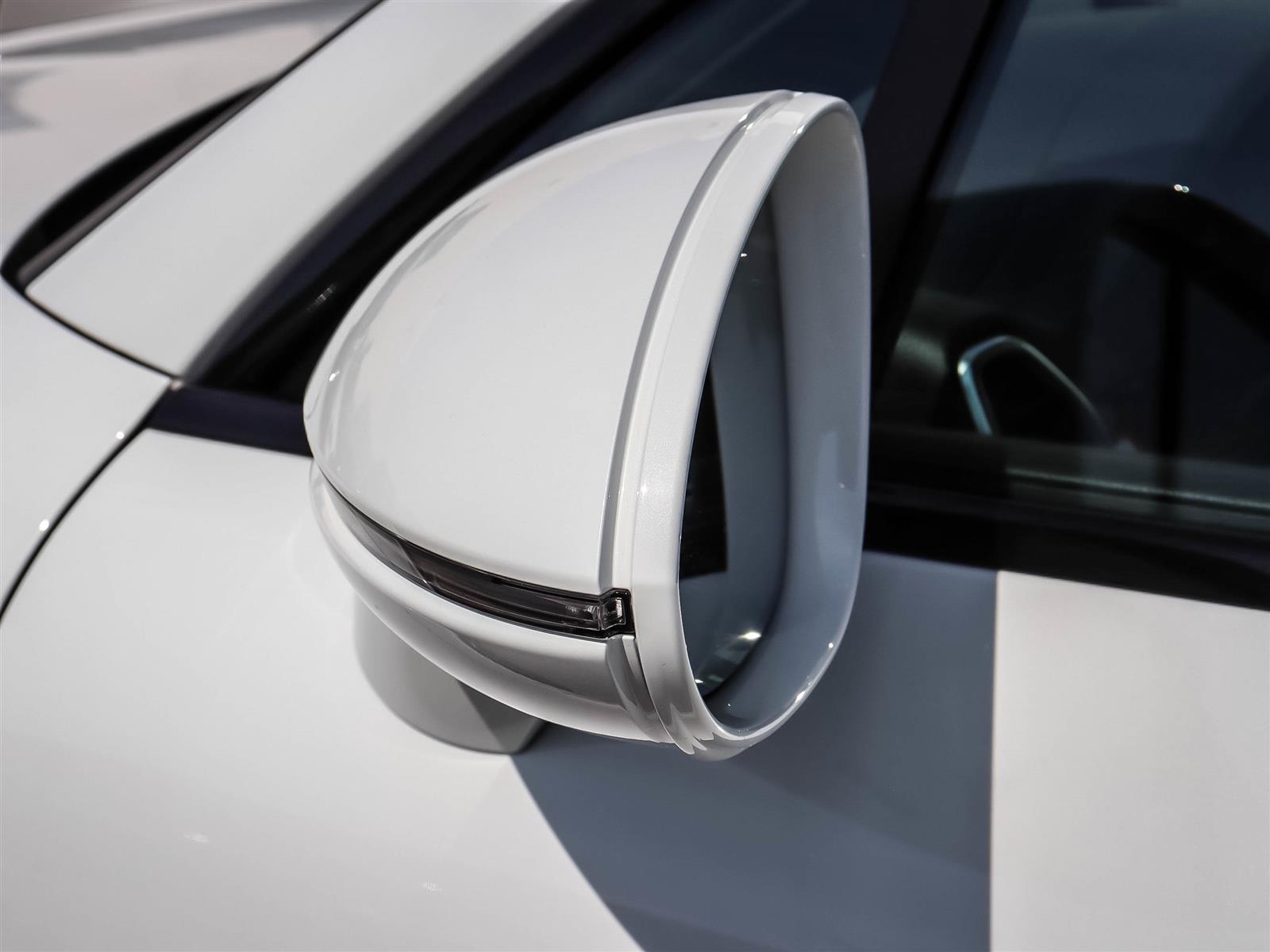2019 Porsche Cayenne - Thumbnail 25