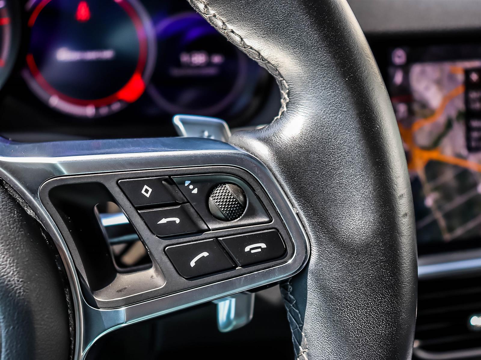 2019 Porsche Cayenne - Thumbnail 36