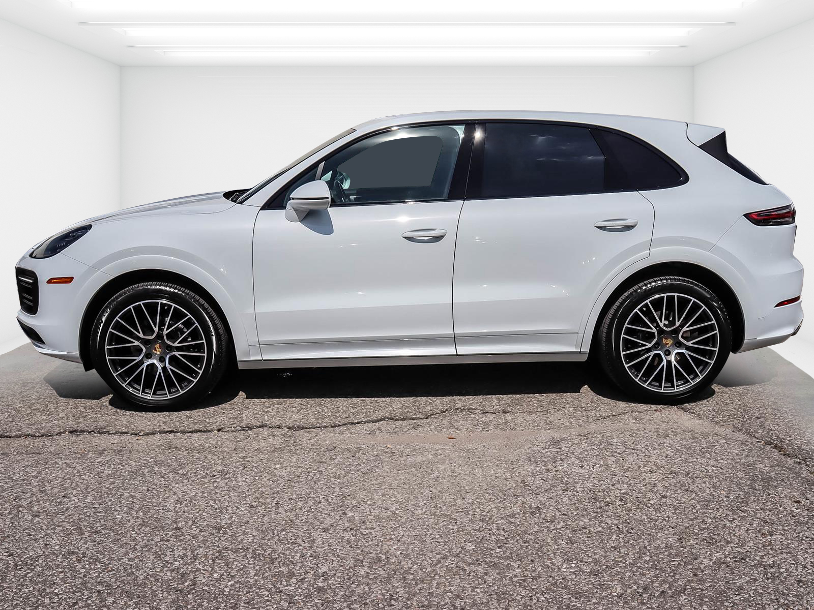 2019 Porsche Cayenne - Thumbnail 5