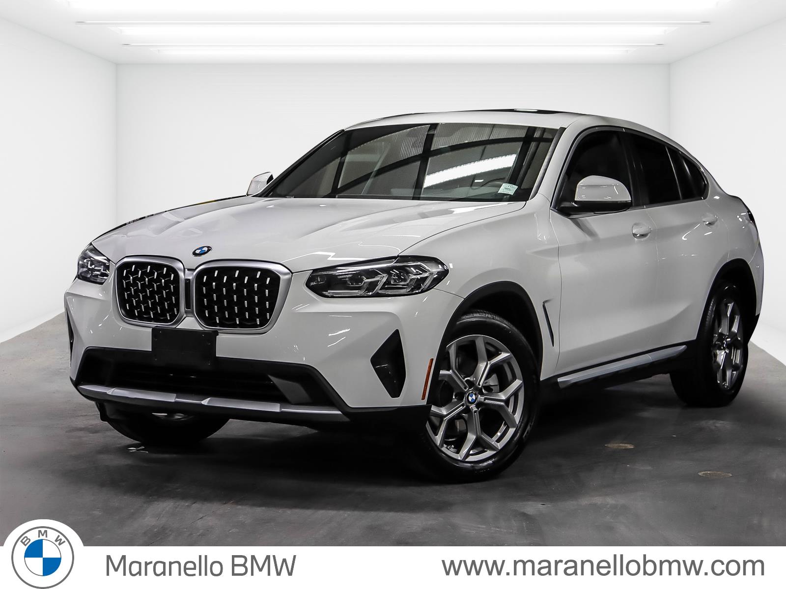 Alpine White 2023 BMW X4 SUV / Crossover All-Wheel Drive Automatic