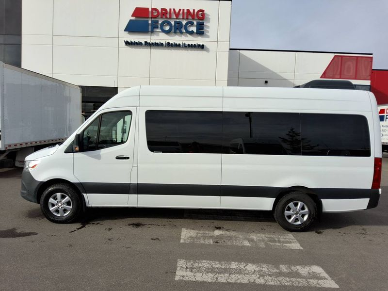 2024 Mercedes-Benz Sprinter 2500 170 High Roof Passenger Van RWD