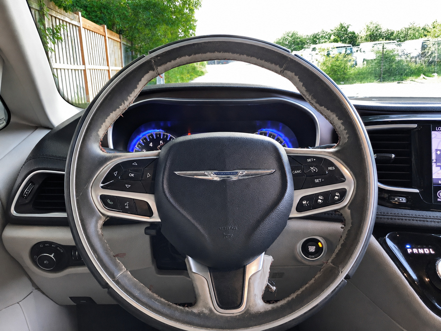 Chrysler Pacifica
