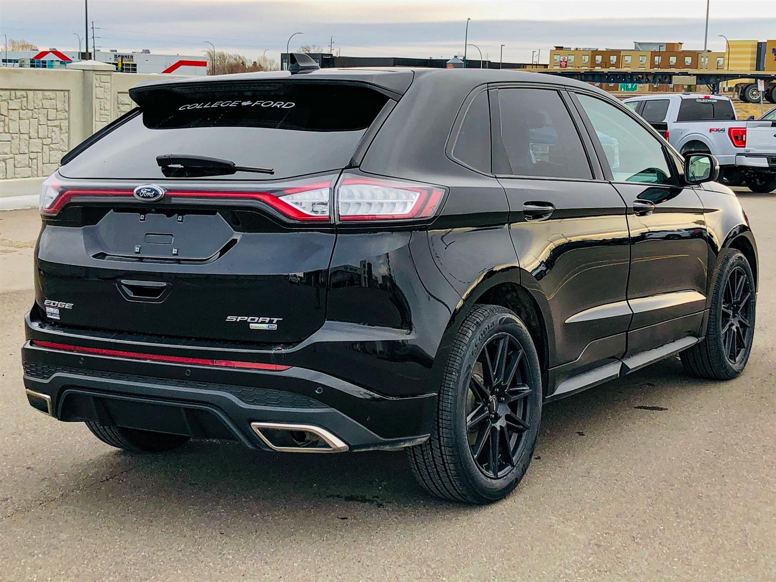 2018 Ford Edge SPORT | 2.7L V6 | AWD | PANORAMIC ROOF | HEATED STEERING WHEEL