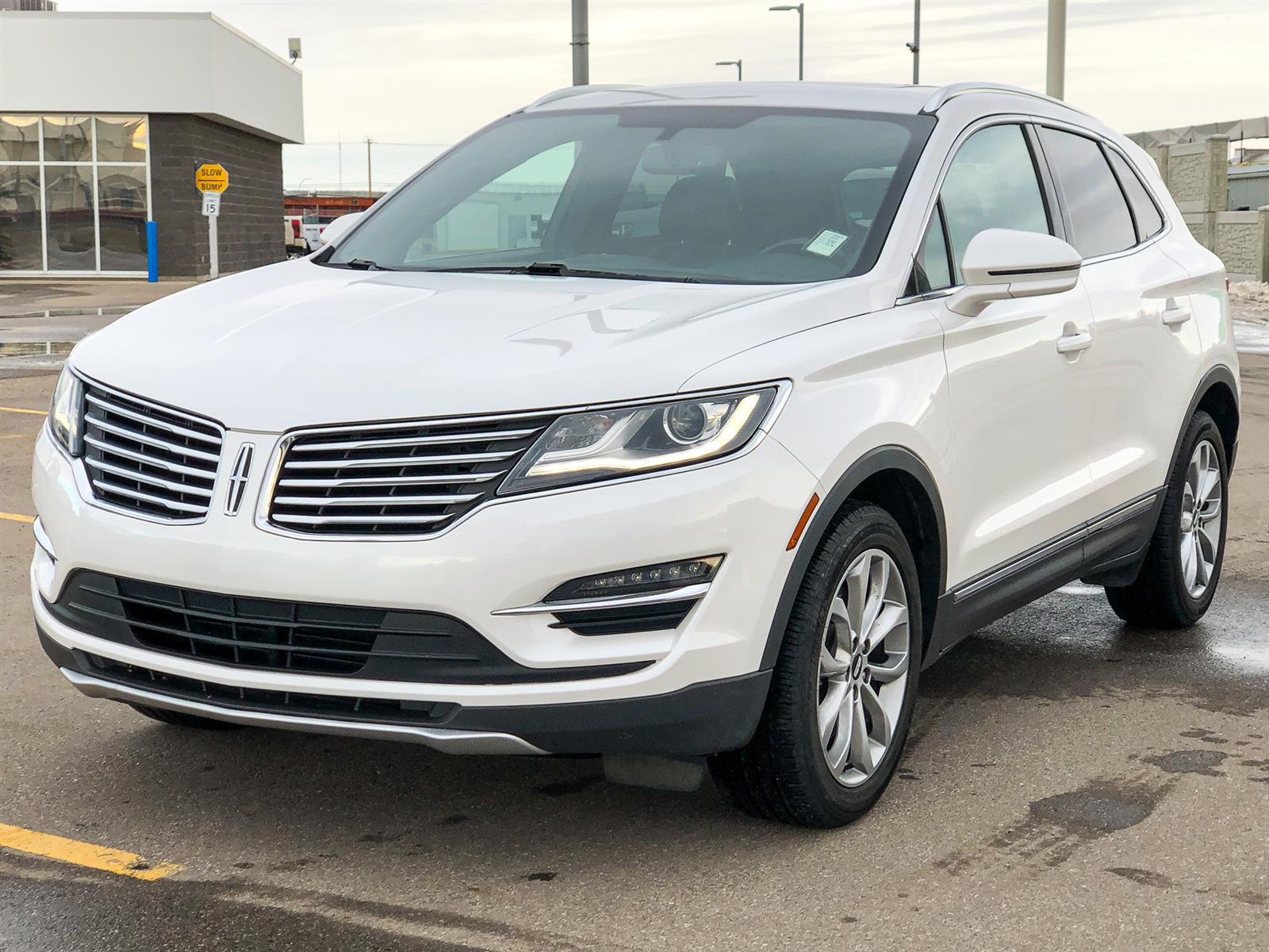 2015 Lincoln MKC 2.0L I4 ECOBOOST | AWD | HEATED FRONT SEATS | NAV | PANORAMIC RO