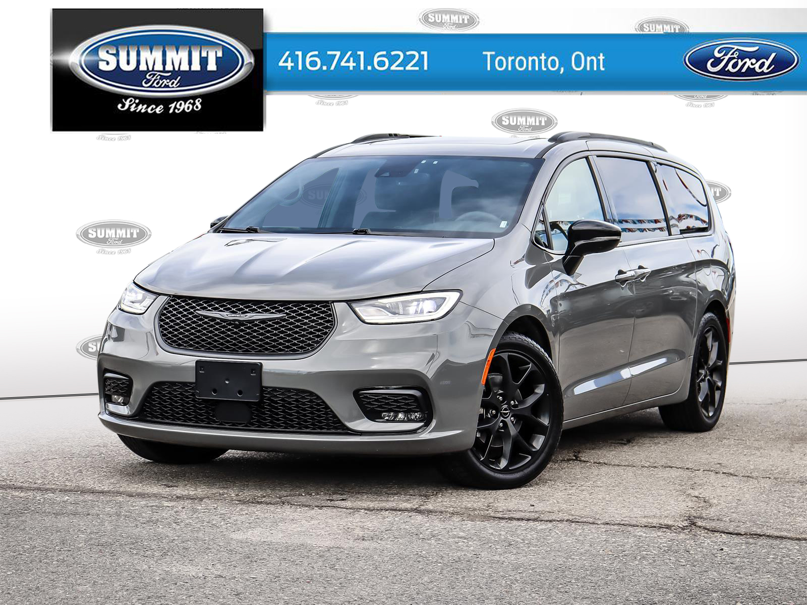 2025 Chrysler Pacifica Limited - Main View