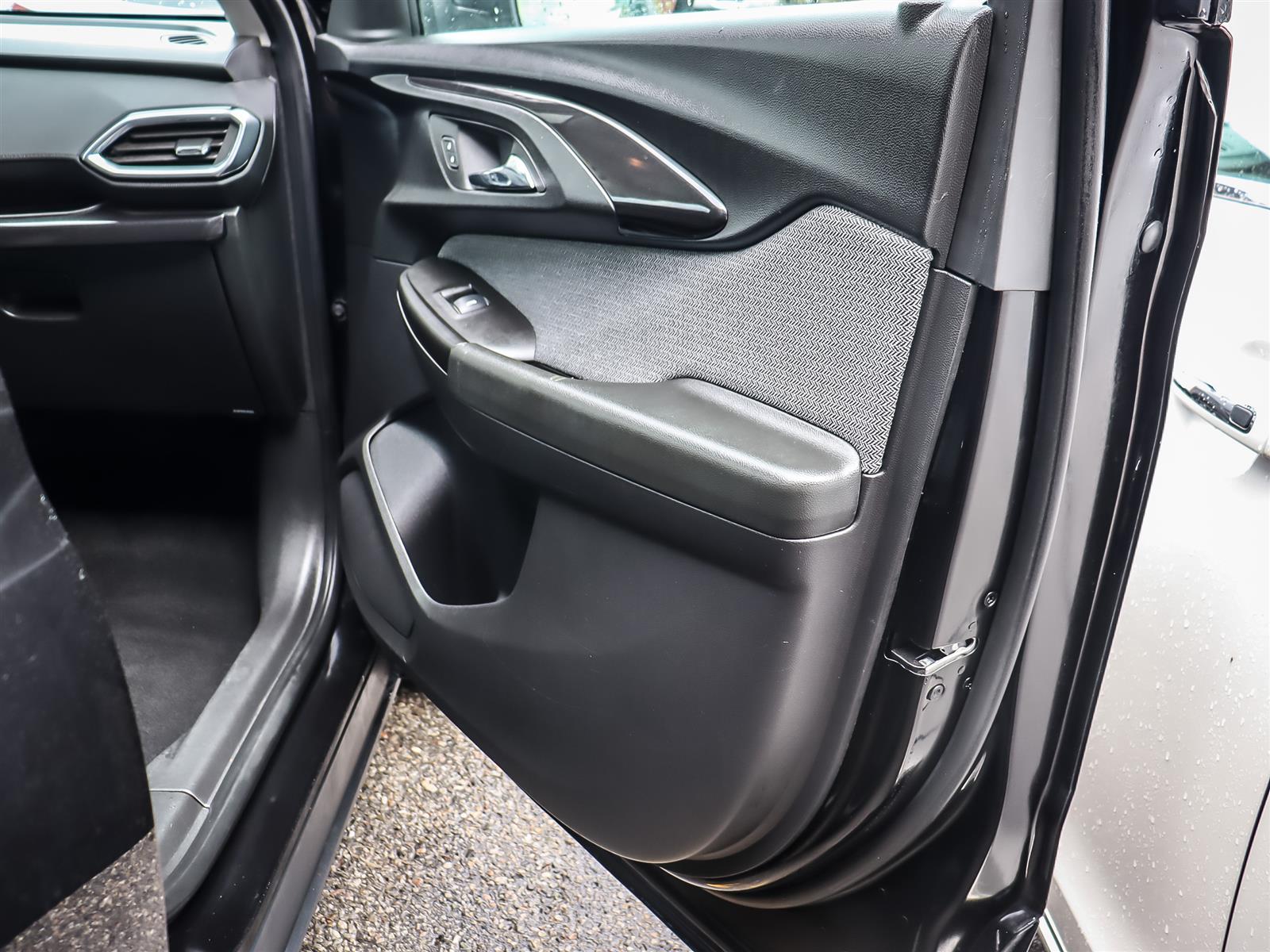 used 2023 Chevrolet TrailBlazer car