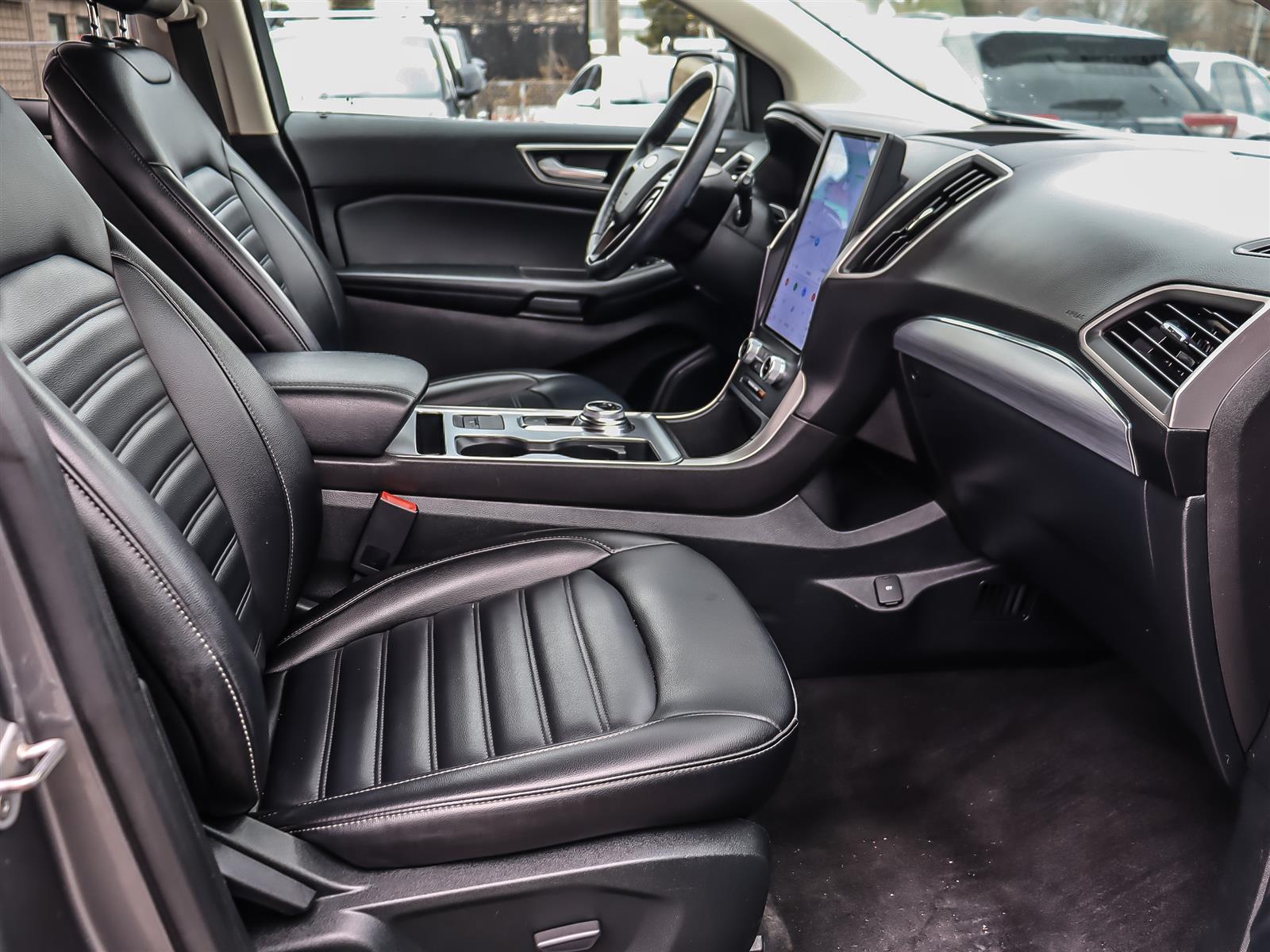 used 2022 Ford Edge car