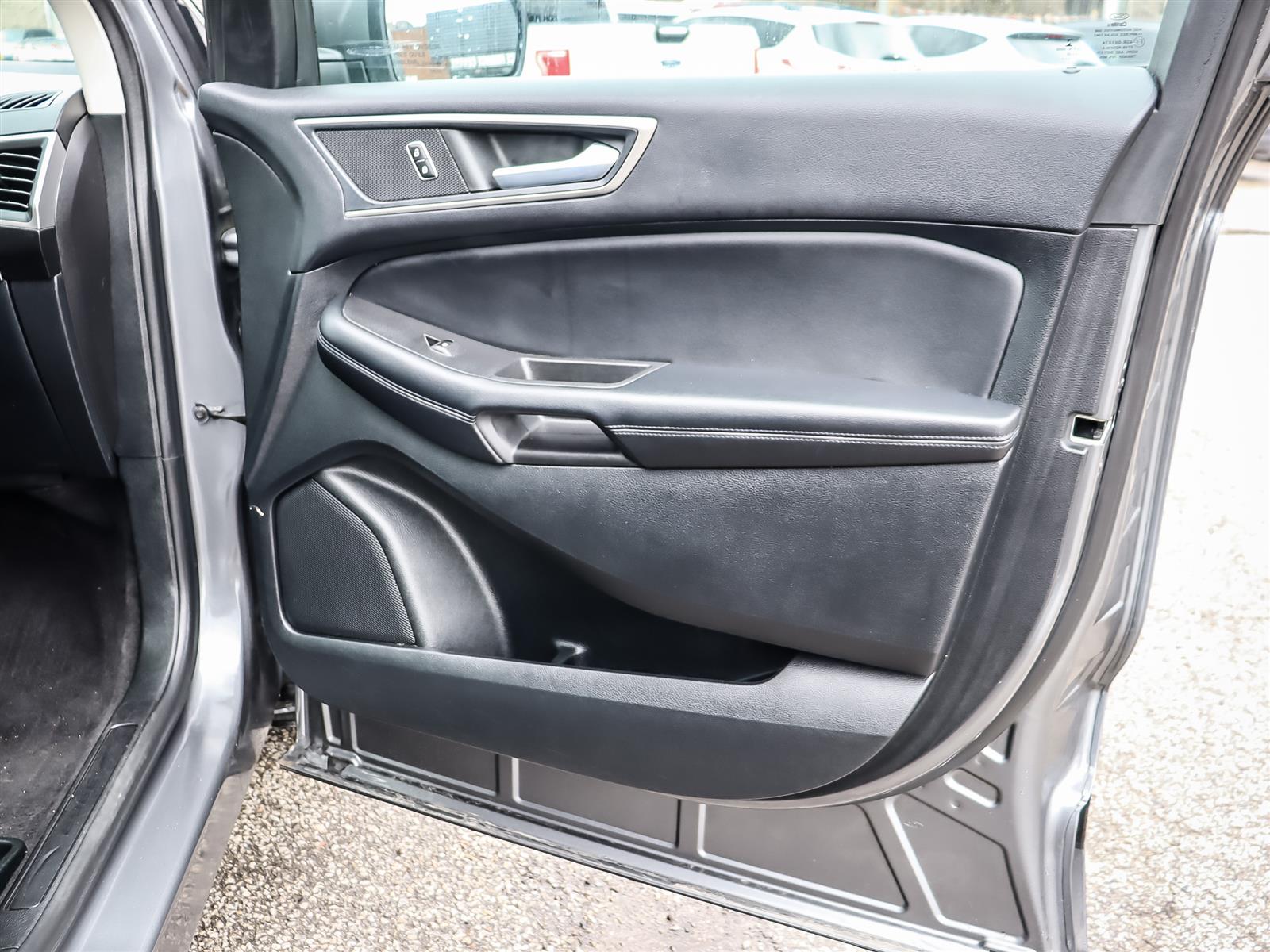 used 2022 Ford Edge car