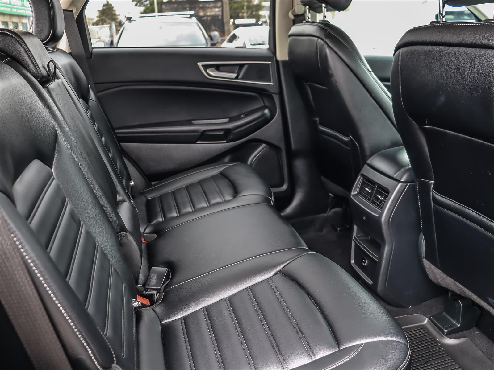 used 2022 Ford Edge car